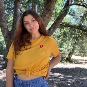 Meet your Posher, Mia